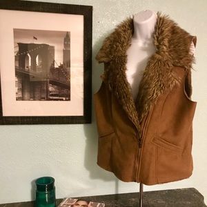 Swede & Faux Fur Brown Vest